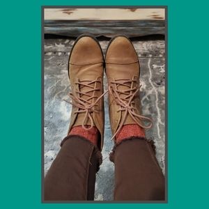 Sam & Libby brown lace-up ankle boot